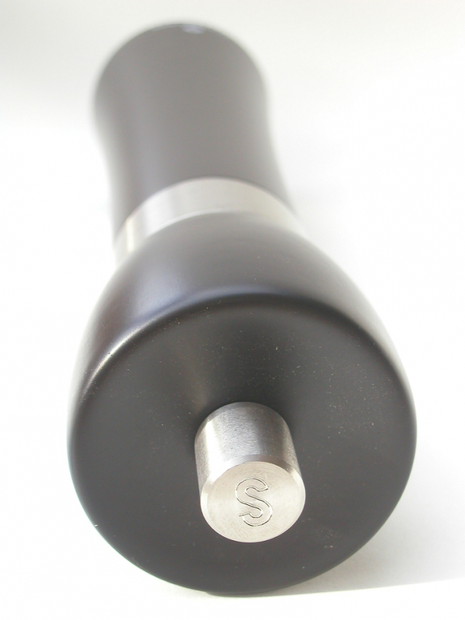 SM-Zassenhaus "Hamburg" schwarz 18cm +300g SALZ